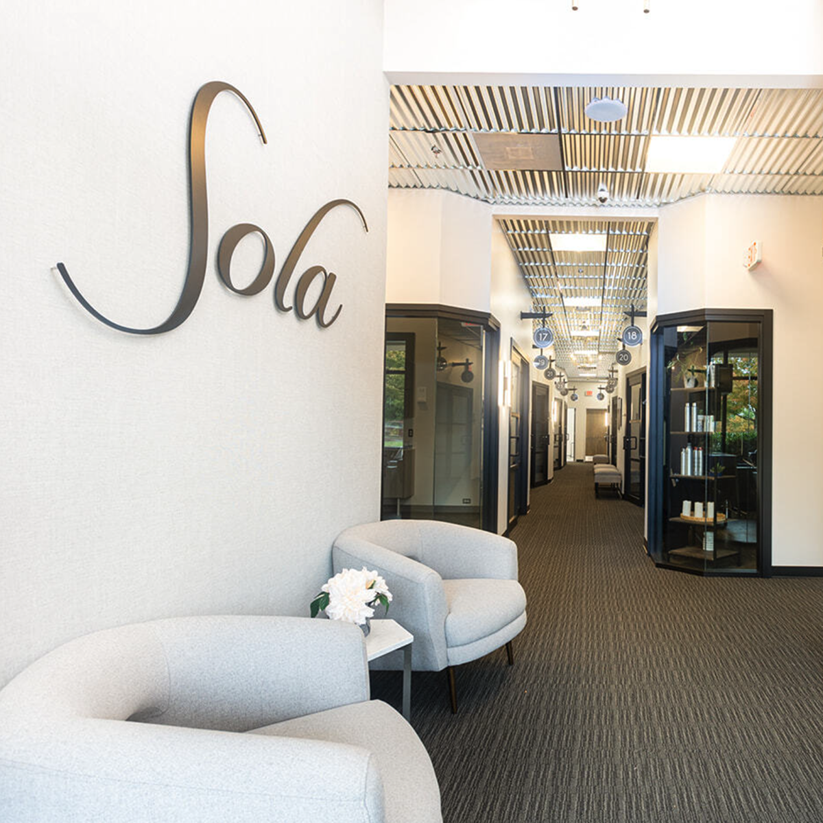 Salon Suites For Rent in Cranberry | Sola Salon Studios Cranberry